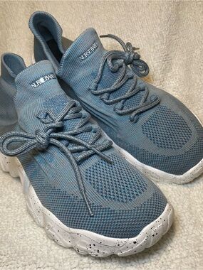 Nurse Babe Women's Blue Knit Lace-Up Sneakers Size 8
